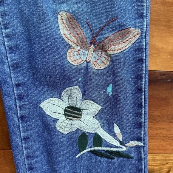 Pixie+Diamond Embroidered Jeans - Picture 10 of 14